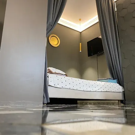 Apollon Apartman *